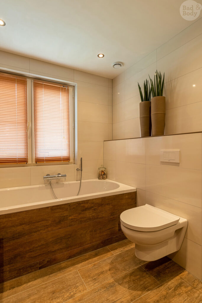 05_2020_CenG_DeGeijter_Houtgrijswit_Badkamer_L_HR